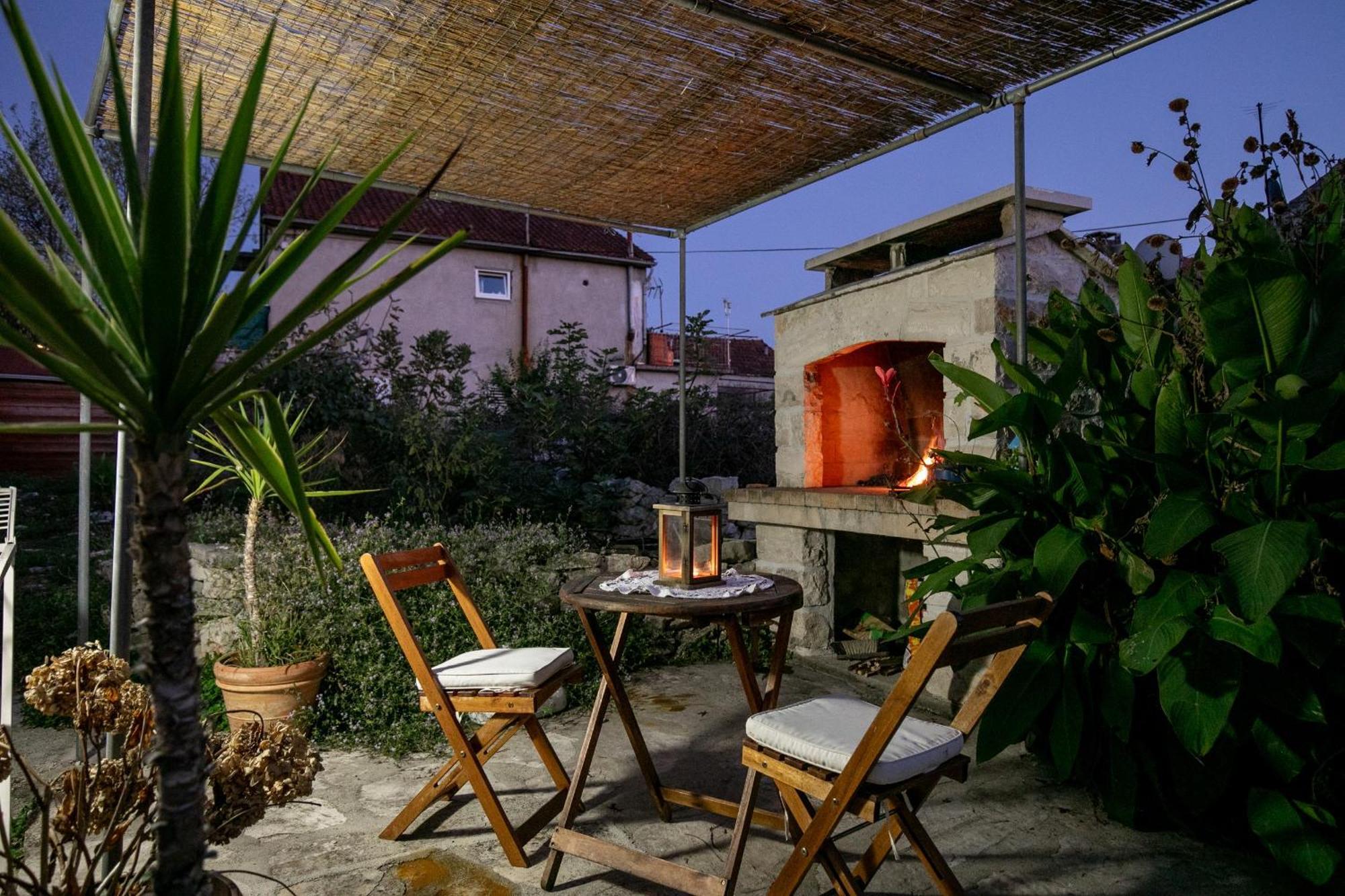 Stone House Harmony Apartment Zrnovo Bagian luar foto