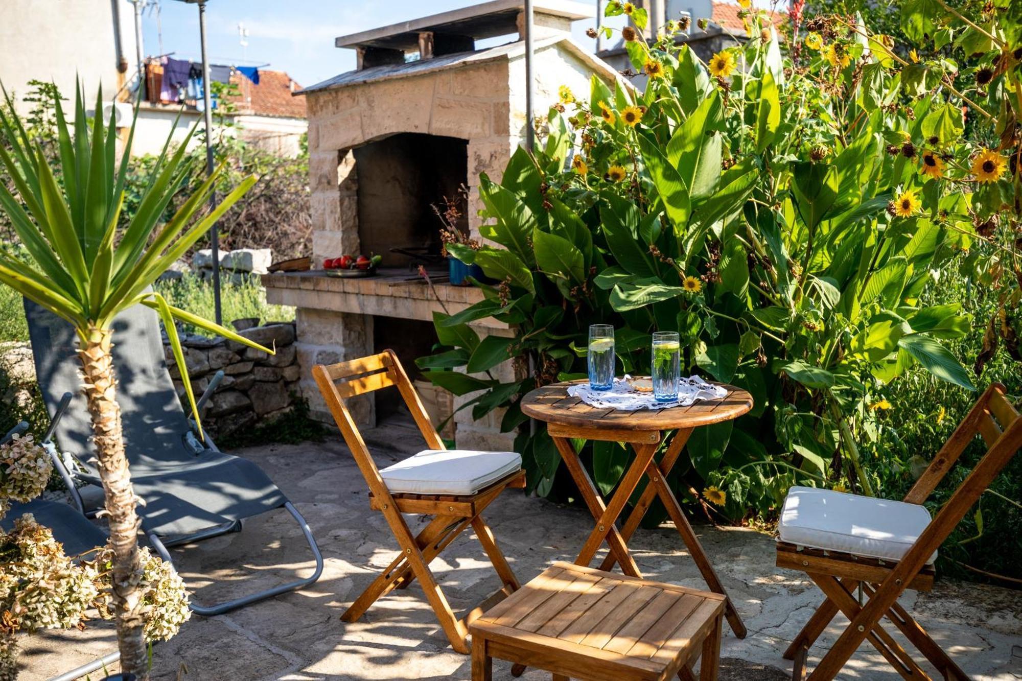 Stone House Harmony Apartment Zrnovo Bagian luar foto